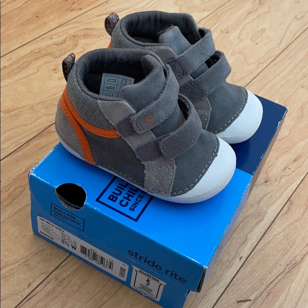 Stride Rite Soft Motion Milo Grey Toddler Shoes